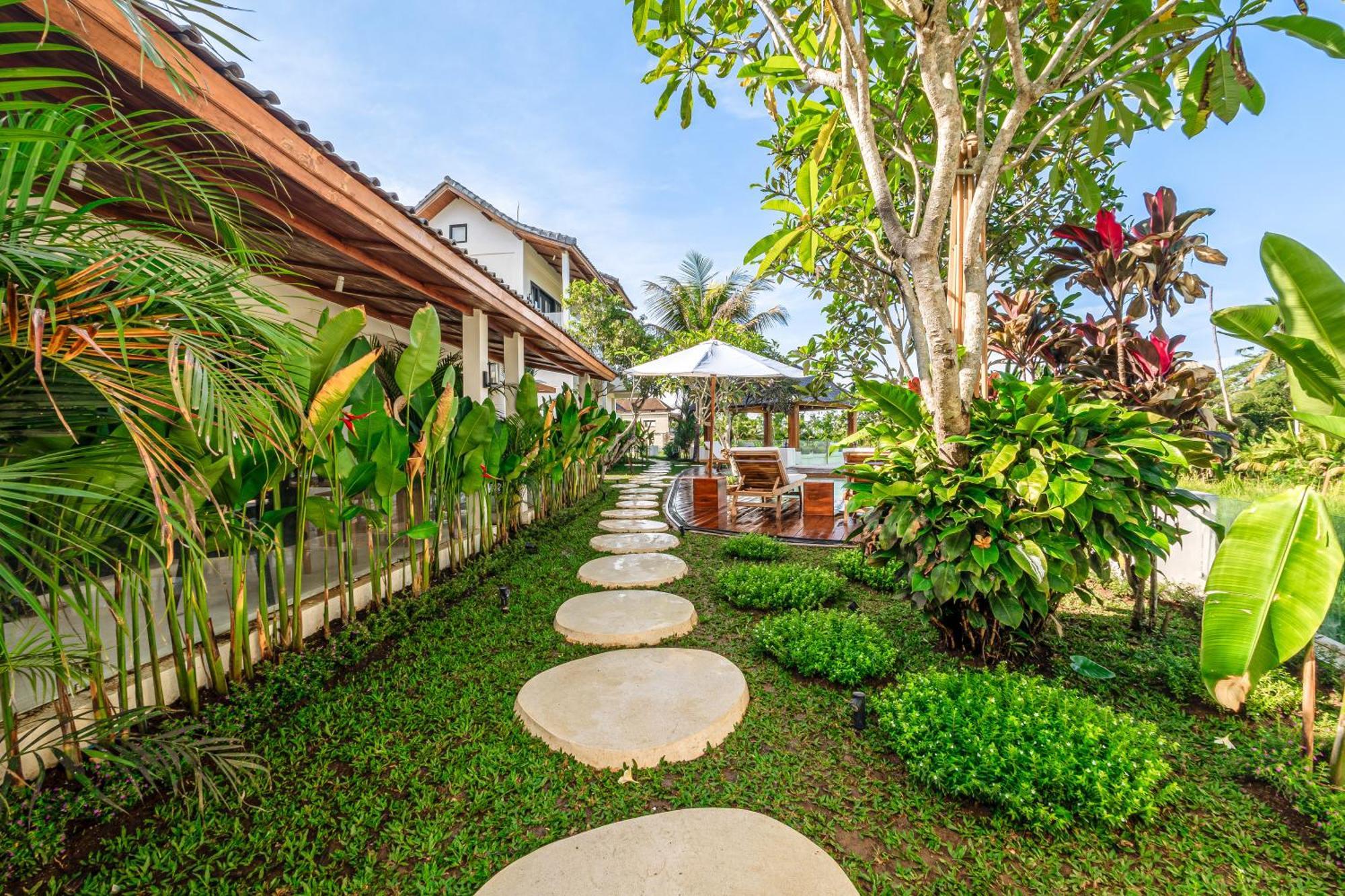 Sarang Apartments By Evdekimi Ubud Exterior foto